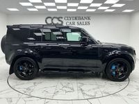 Used Land Rover Defender HSE Dynamic 300 HP (220 kW) 2022 Black SUV
