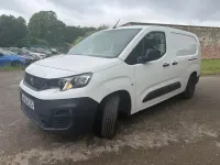 Used Peugeot Partner 2019 White MPV