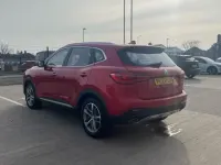 Used MG HS Exclusive 160 HP (117 kW) 2022 Red SUV