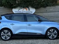 Used Renault Scénic Dynamique 110 HP (80 kW) 2017 Blue MPV