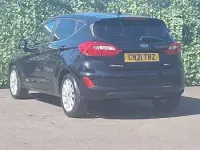 Begagnad Ford Fiesta Titanium 125 HK (91 kW) 2021 Svart Halvkombi