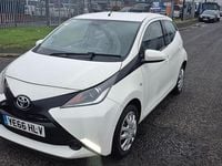 Used Toyota Aygo X-play 2016 White Hatchback