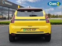Used Renault R5 Iconic 110 kW (150 HP) 2025 Yellow  Hatchback