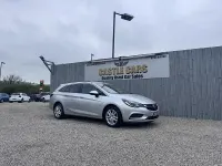 Used Vauxhall Astra Design Edition 110 HP (80 kW) 2017 Silver Estate