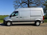 Begagnad Mercedes Sprinter Premium 150 HK (110 kW) 2023 Silver Van