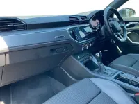Używany Audi Q3 S-Line 150 KM (110 kW) 2021 Szary SUV
