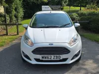 Used Ford Fiesta Zetec 125 HP (91 kW) 2013 White Hatchback