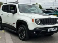 Used Jeep Renegade Trailhawk 140 HP (102 kW) 2016 White SUV