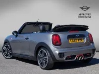 Usado Mini Cooper S 189 HP (139 kW) 2017 Prateado Citadino
