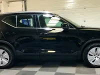 Begagnad Volvo XC40 Core 2022 Svart SUV