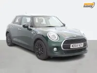 Używany Mini Cooper Classic 2019 Zielony Hatchback