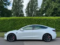 Used Tesla Model 3 Performance 461 kW (627 HP) 2020 White Sedan