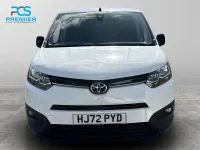 Usado Toyota Proace 2022 Branco Monovolume