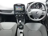 Used Renault Clio Iconic 90 HP (66 kW) 2019 White Hatchback