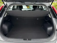Usado Kia Niro 141 HP (103 kW) 2023 Cinzento SUV