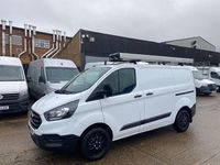 Used Ford Transit Custom 105 HP (77 kW) 2019 White Van