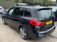 Begagnad BMW 220 M Sport 2019 Svart Kombi