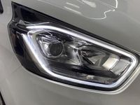 Used Ford Transit Custom Limited 130 HP (95 kW) 2023 White Van