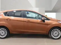 Used Ford Fiesta Titanium 105 HP (77 kW) 2015 Hatchback