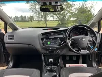 Used Kia Ceed 2016 Silver Hatchback