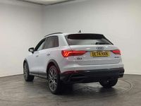 Begagnad Audi Q3 Black Edition 150 HK (110 kW) 2024 Vit SUV