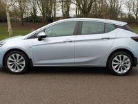 Used Vauxhall Astra 125 HP (91 kW) 2016 Silver Hatchback