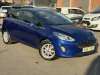 Begagnad Ford Fiesta Zetec 100 HK (73 kW) 2017 Blå Halvkombi