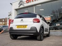 Begagnad Citroën C3 PureTech 82 HK (60 kW) 2022 Vit Halvkombi