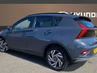 Usado Hyundai Bayon Advanced 100 HP (73 kW) 2024 Cinzento SUV