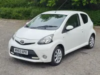 Used Toyota Aygo 68 HP (50 kW) 2013 White Hatchback