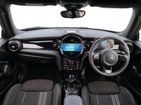 Used Mini Cooper S Sport 192 HP (141 kW) 2023 White Hatchback