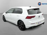 Begagnad VW Golf VIII GTI 245 HK (180 kW) 2024 Vit Halvkombi
