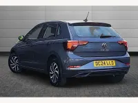 Usado VW Polo Life 95 HP (69 kW) 2024 Cinzento Citadino