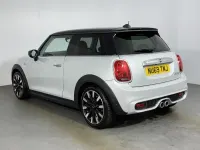Used Mini Cooper S Exclusive 189 HP (139 kW) 2019 Silver Hatchback