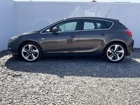 Used Vauxhall Astra Edition 140 HP (102 kW) 2015 Grey Hatchback
