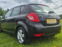 Używany Kia Ceed 2010 Czarny Hatchback