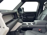 Used Land Rover Defender HSE Dynamic 350 HP (257 kW) 2025 Santorini black Estate