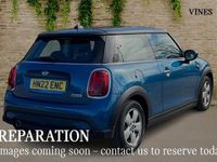 Used Mini Cooper Classic 134 HP (98 kW) 2022 Blue Hatchback