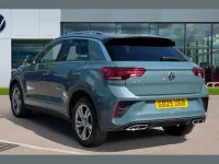 Used VW T-Roc R-line 150 HP (110 kW) 2025 Petrol blue metallic SUV
