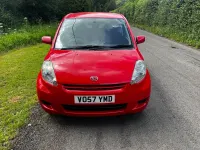 Used Daihatsu Sirion 69 HP (50 kW) 2008 Red Hatchback