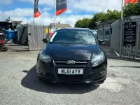 Used Ford Focus Zetec 125 HP (91 kW) 2011 Black Estate