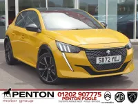 Used Peugeot 208 GT 100 HP (73 kW) 2023 Yellow Hatchback