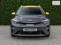 Used Kia Stonic 99 HP (72 kW) 2023 Grey SUV