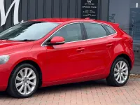 Usado Volvo V40 SE 2013 Vermelho Carrinha