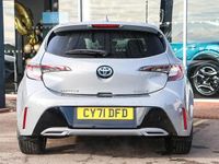 Usado Toyota Corolla 181 HP (133 kW) 2022 Cinzento Citadino