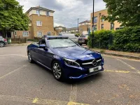 Usado Mercedes C200 184 CV (135 kW) 2017 Azul Descapotable