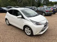 Used Toyota Aygo X-pure 2015 White Hatchback