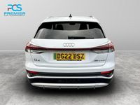Second-hand Audi Q4 e-tron S-Line 125 kW (170 CP) 2022 Alb SUV