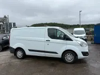 Used Ford Transit Custom Trend 100 HP (73 kW) 2015 White Van