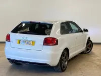 Begagnad Audi A3 Black Edition 170 HK (125 kW) 2011 Vit Halvkombi